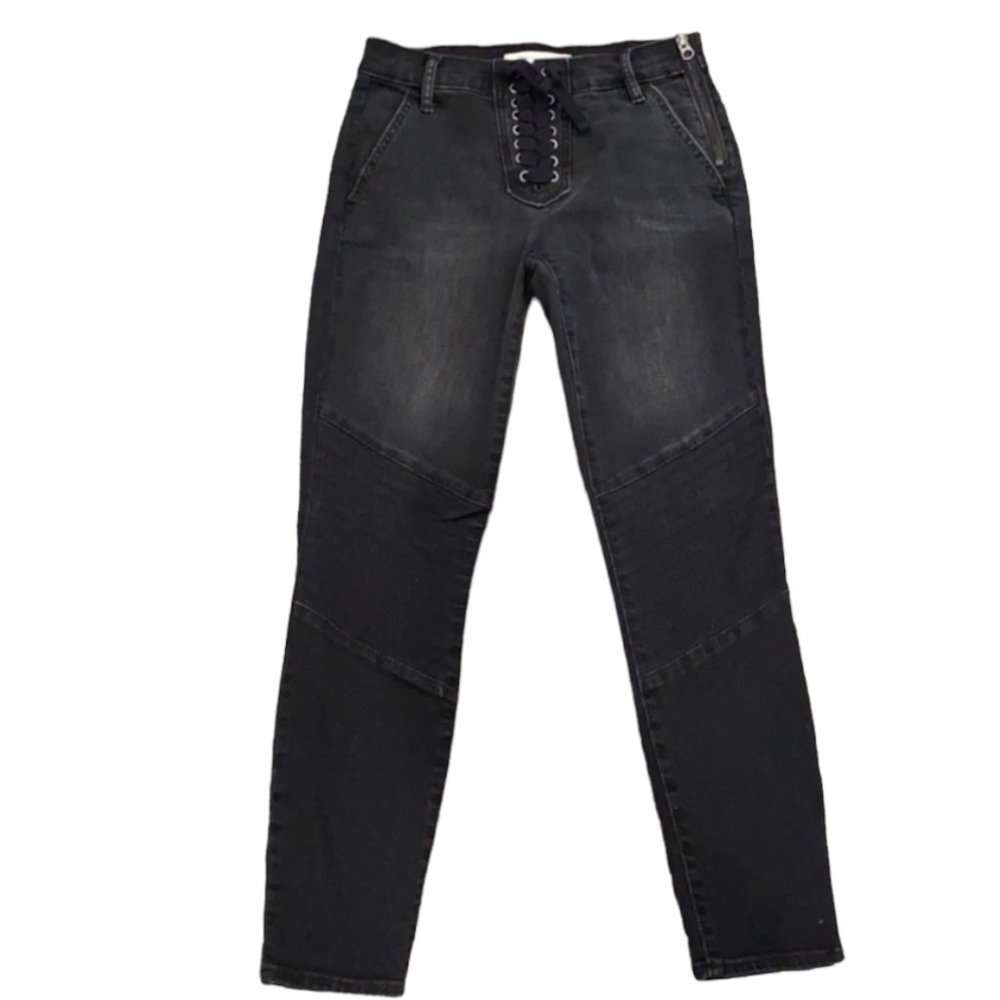 Gap True Skinny Black Jeans Size: 28